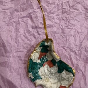 Handmade Oyster Shell Decorative Ornament with Magnolias